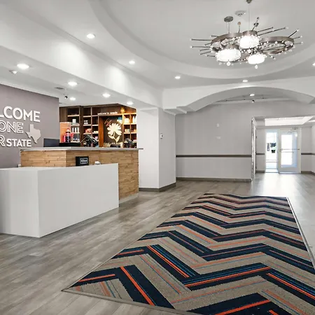 Hampton Inn Seguin-2