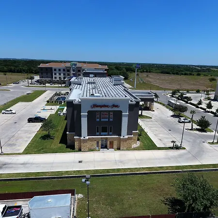 Hampton Inn Seguin-3